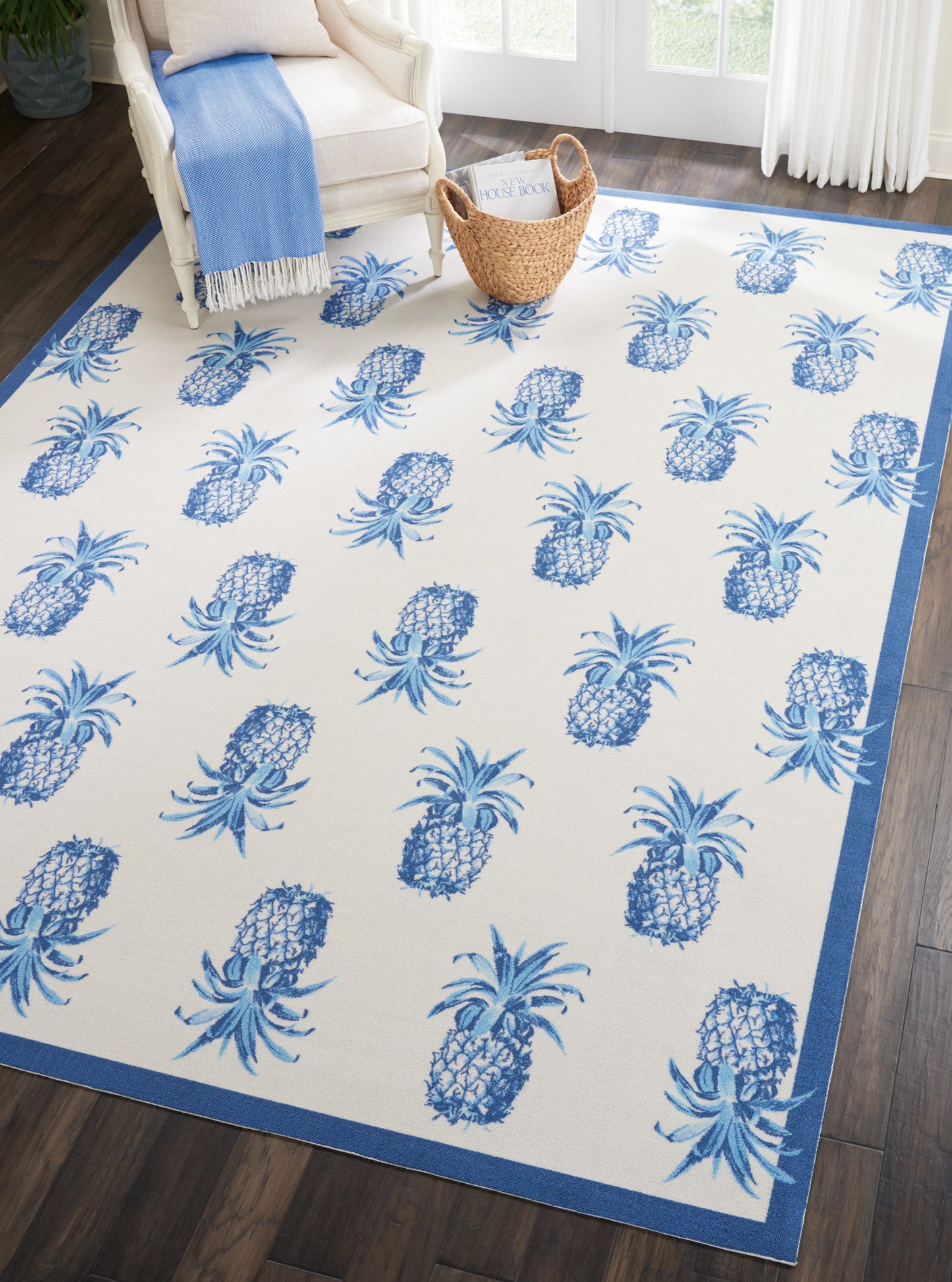 Waverly Sun N Shade Ivory Contemporary