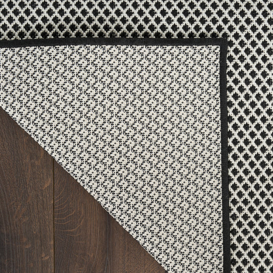 Nourison Home Courtyard Black White Contemporary