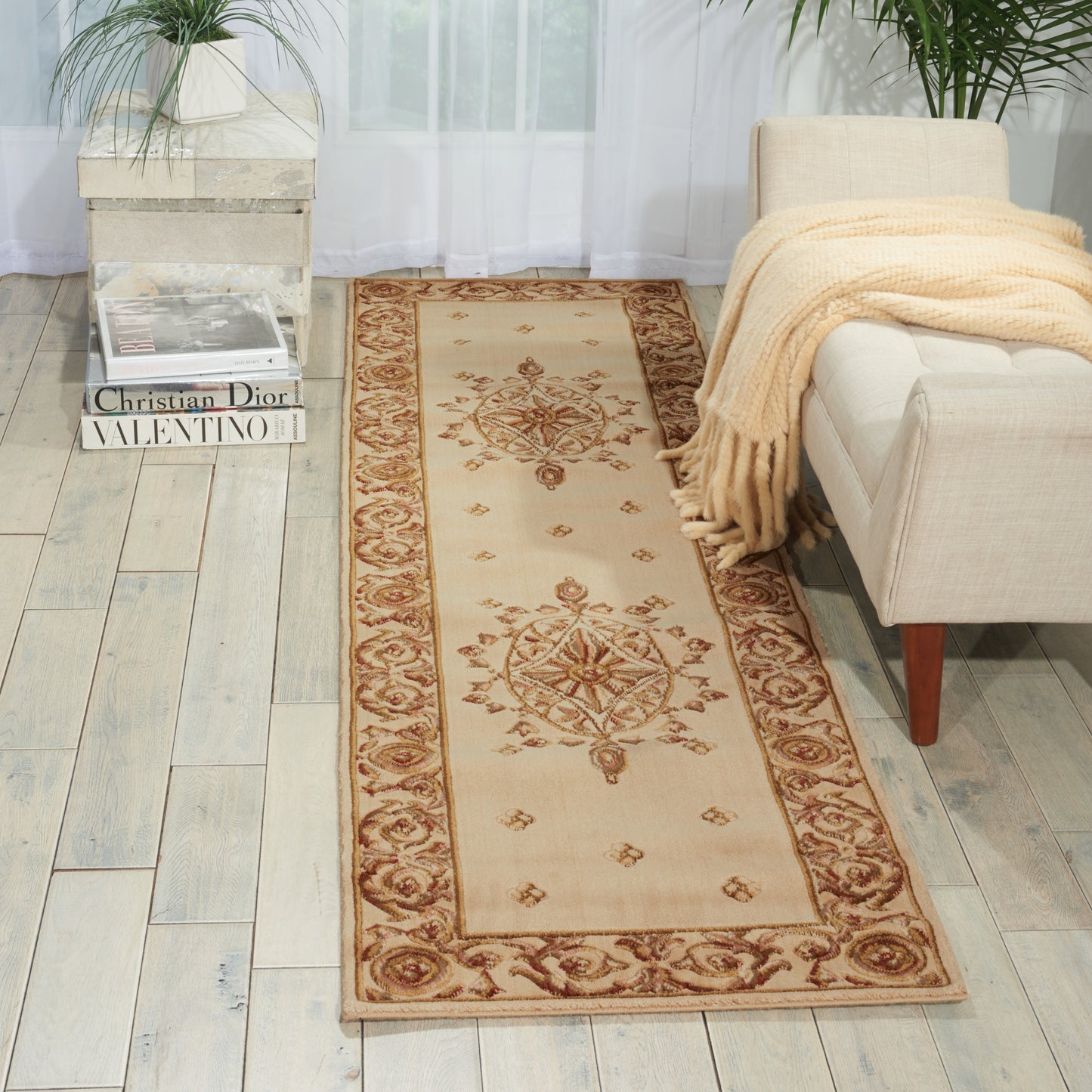 Nourison Home Ashton House Beige Traditional