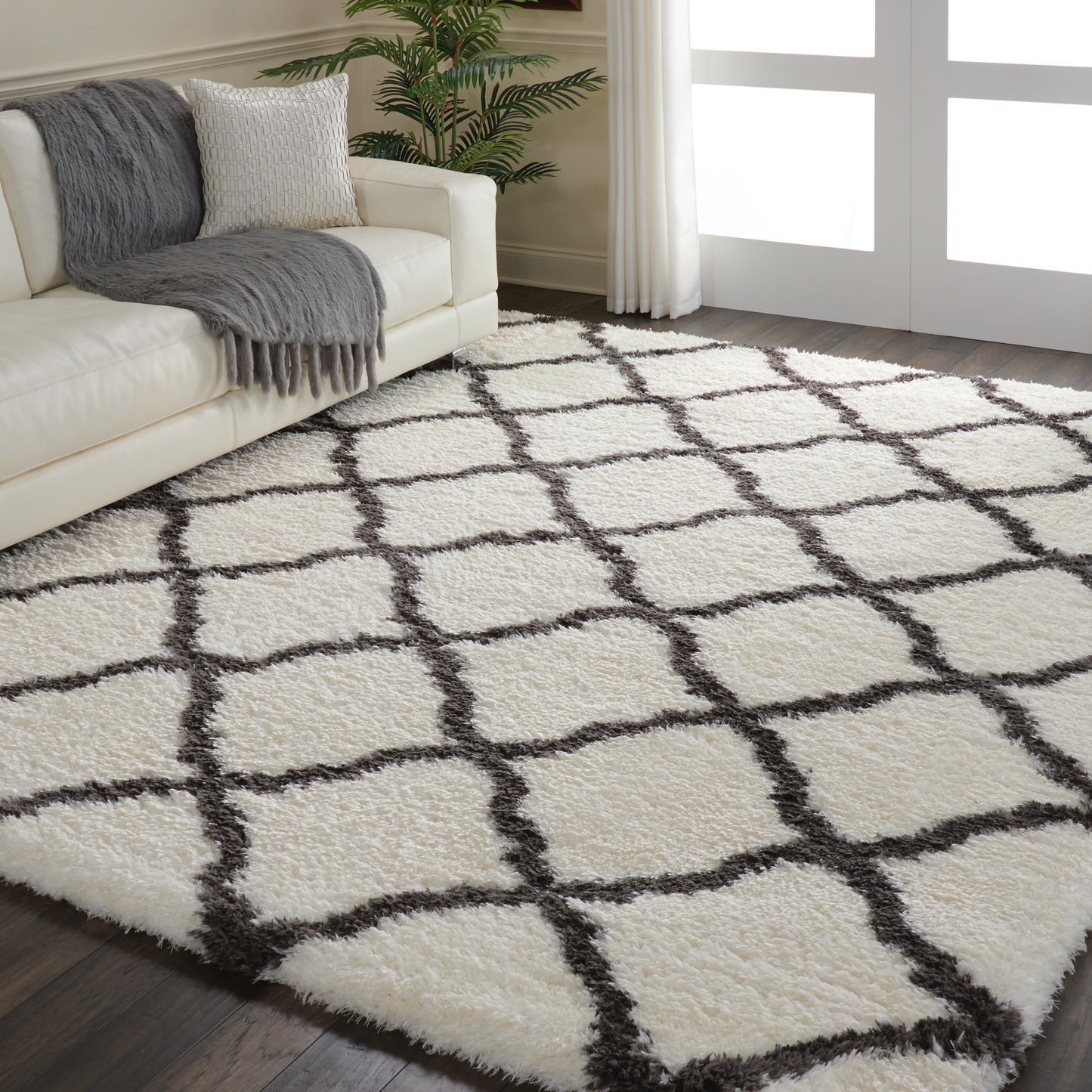 Nourison Home Luxe Shag Ivory Charcoal Contemporary