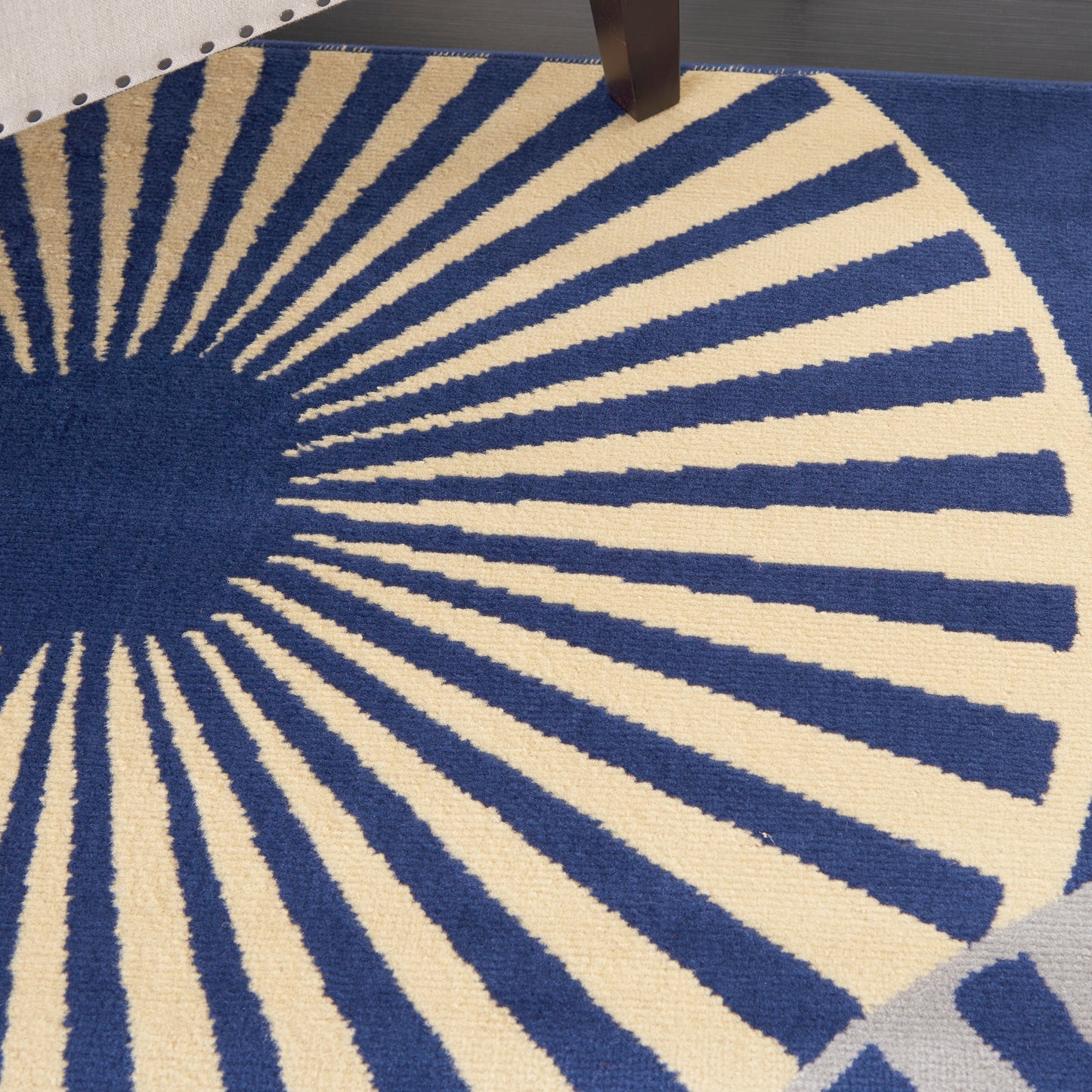 Nourison Home Grafix Navy Contemporary