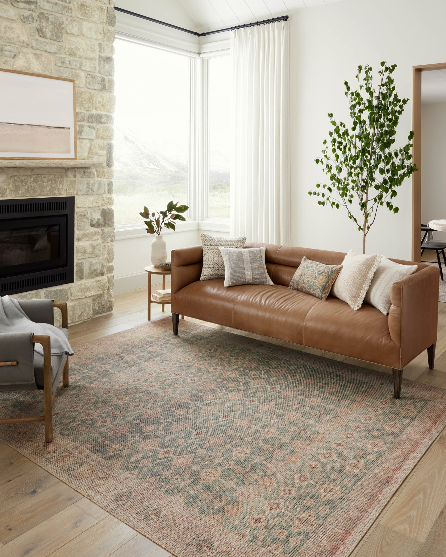 Angela Rose x Loloi Aubrey Aqua Sand Traditional