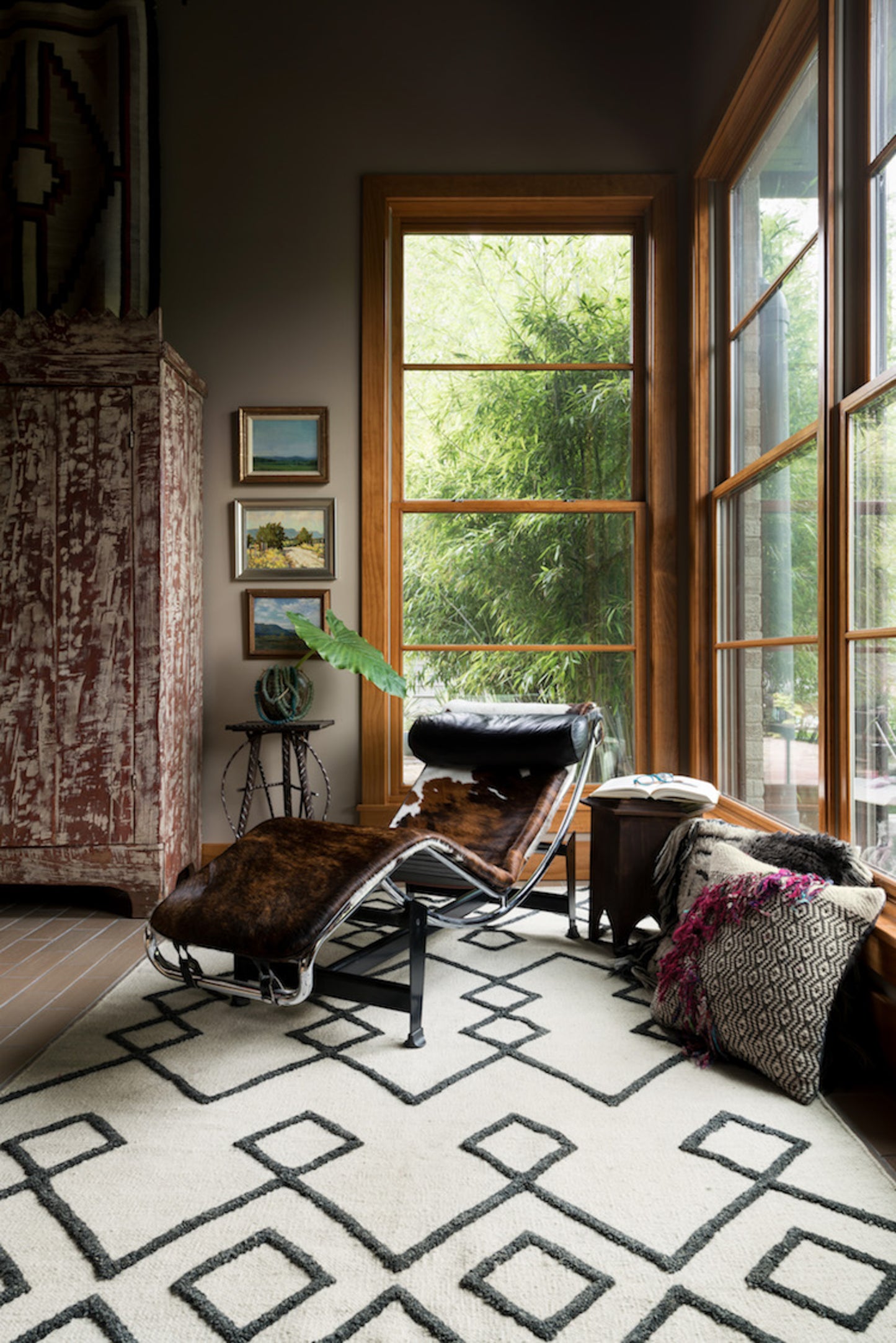 Loloi Adler Ivory Transitional