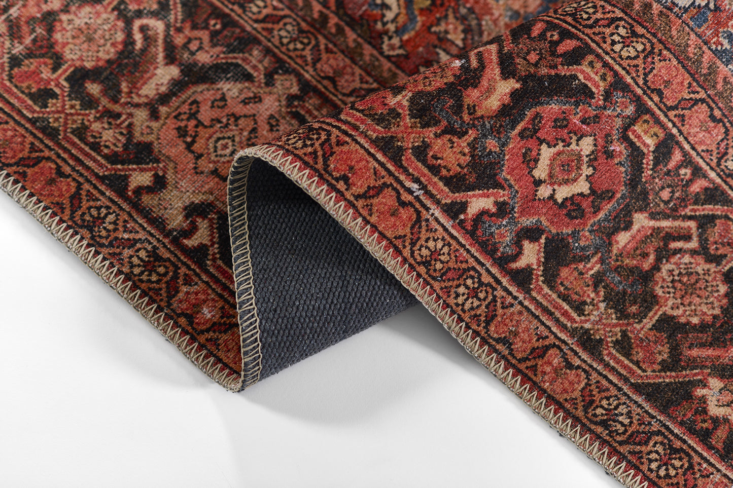 Momeni Afshar Red Traditional