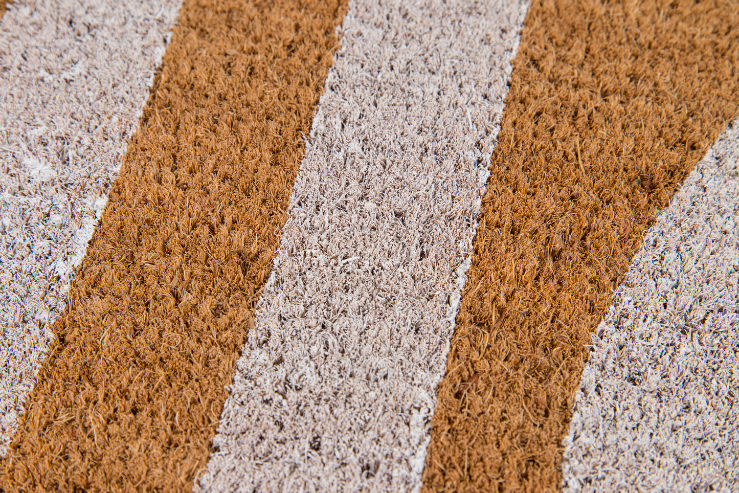 Novogratz Aloha White Contemporary