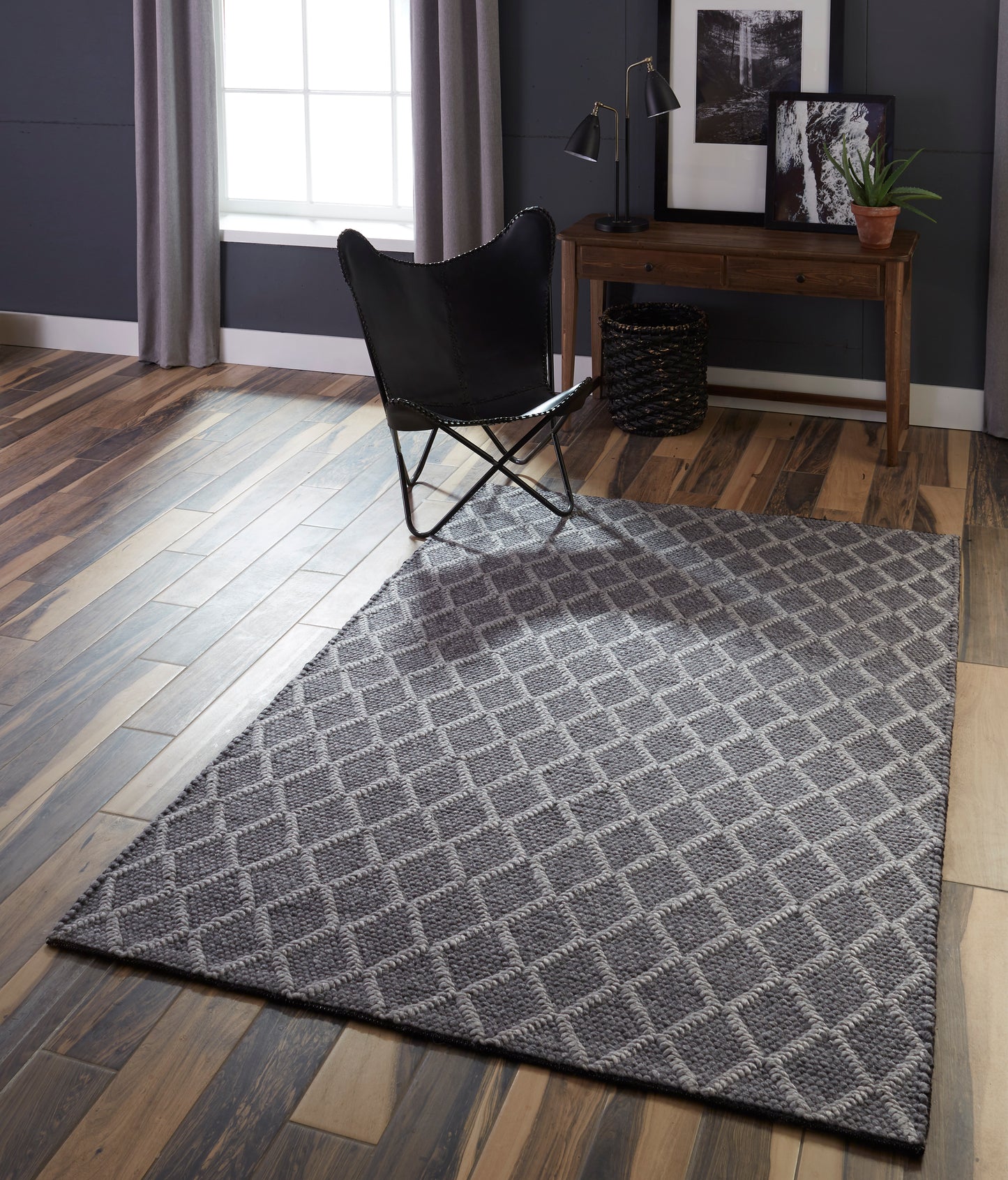 Momeni Andes Charcoal Contemporary