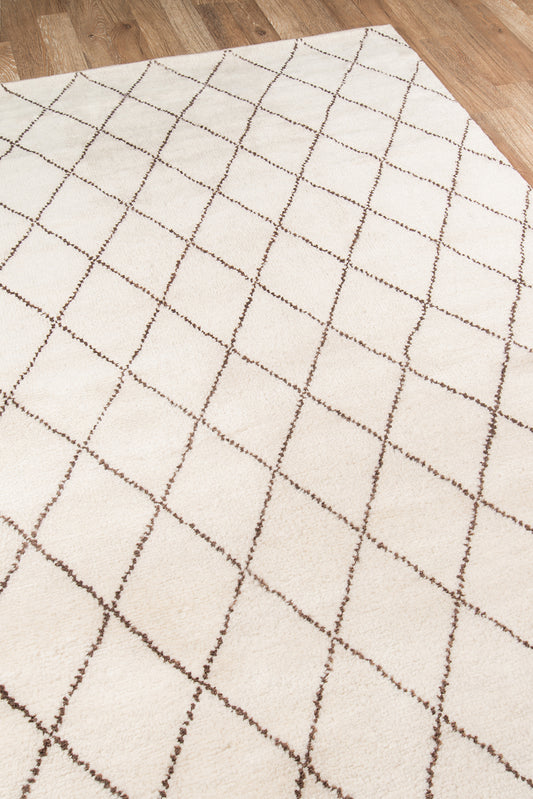 Momeni Atlas Ivory Transitional