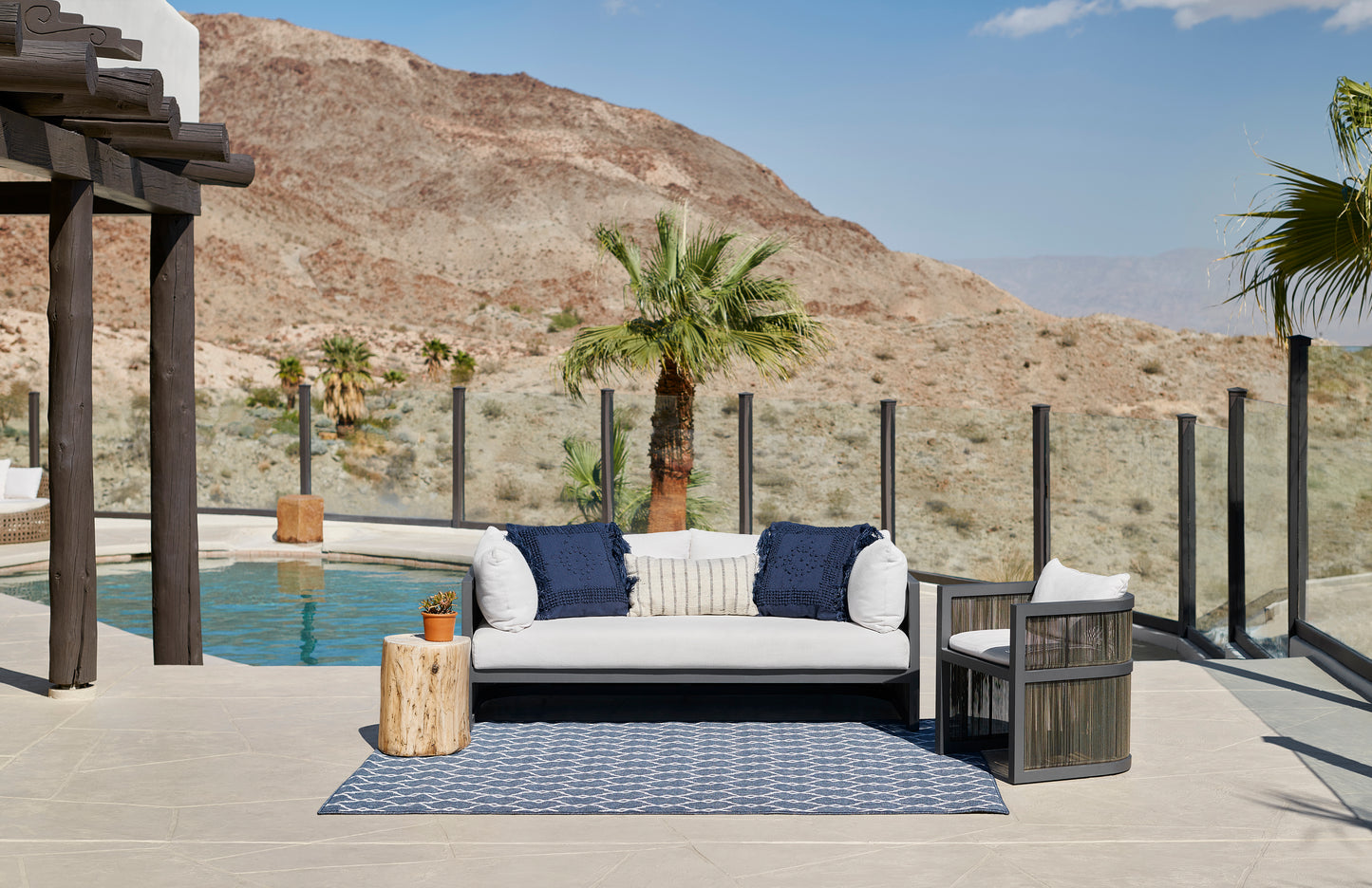 Momeni Baja Denim Contemporary
