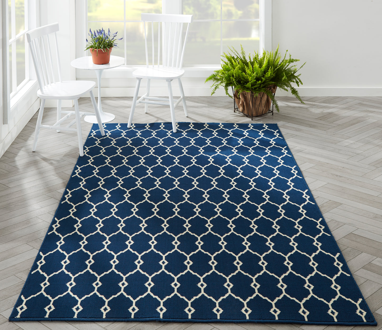 Momeni Baja Navy Contemporary