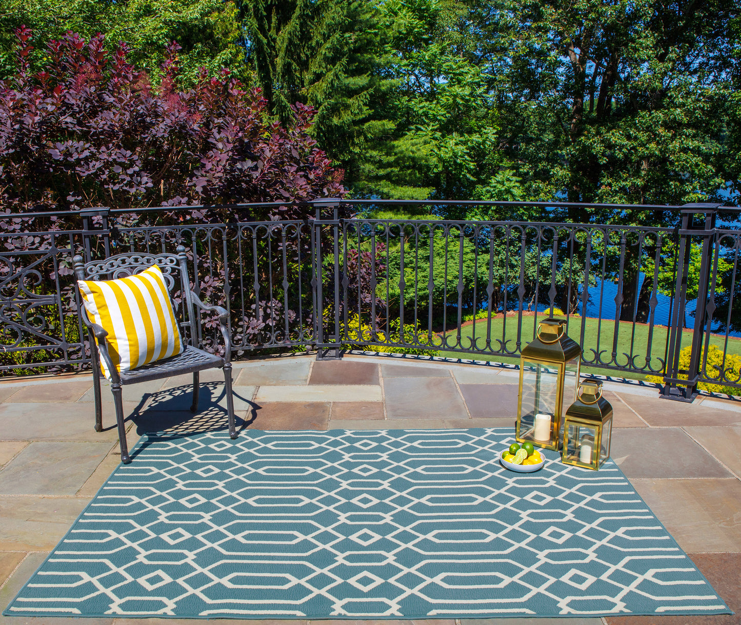 Momeni Baja Blue Contemporary