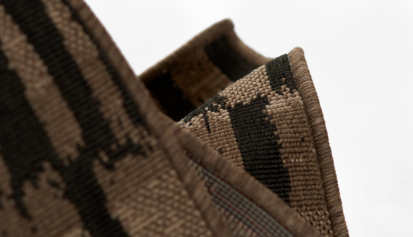 Momeni Baja Brown Contemporary