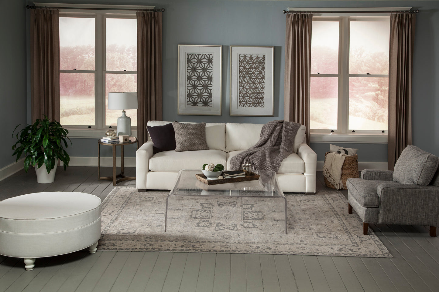 Momeni Banaras Grey Traditional