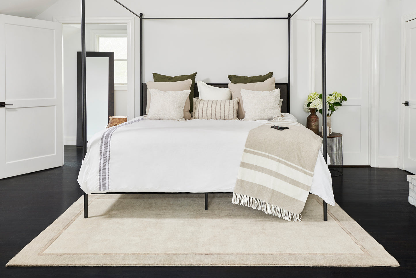 Momeni Beckton Taupe Contemporary