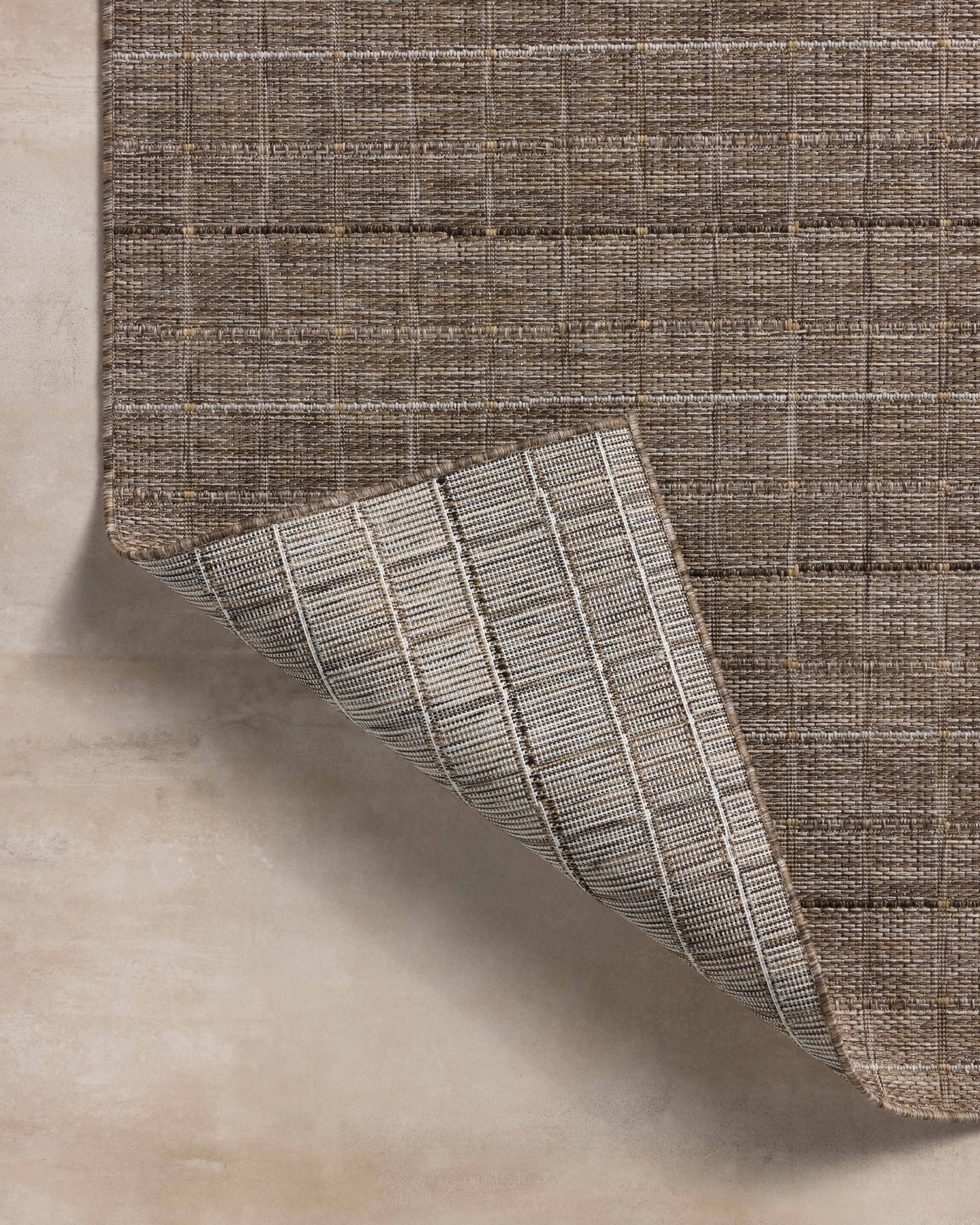Loloi Birch Natural Bark Indoor/Outdoor