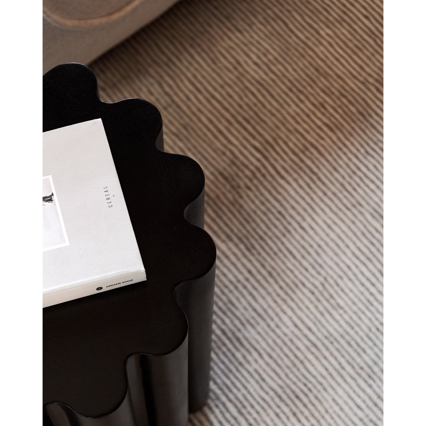 Moes Home Stools Taffy Black Contemporary Furniture