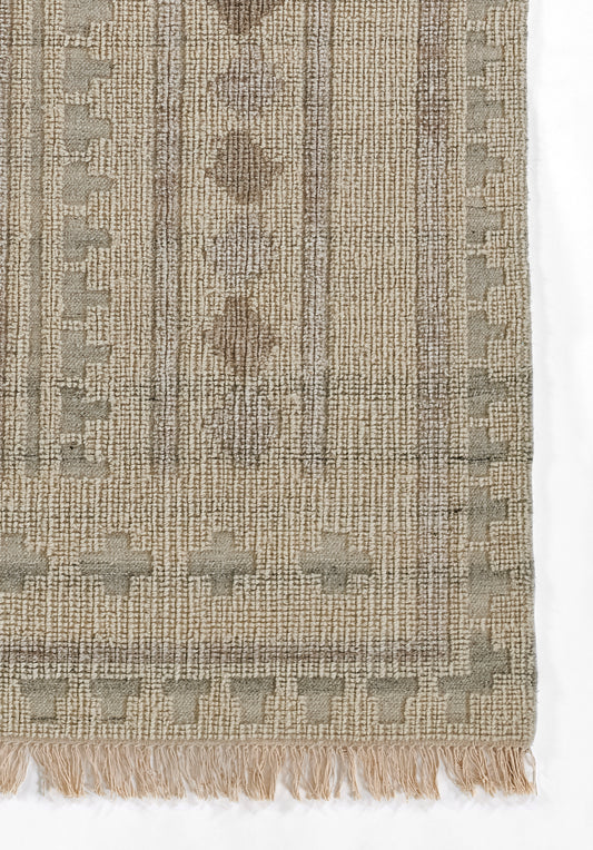 Momeni Bristol Ivory Traditional