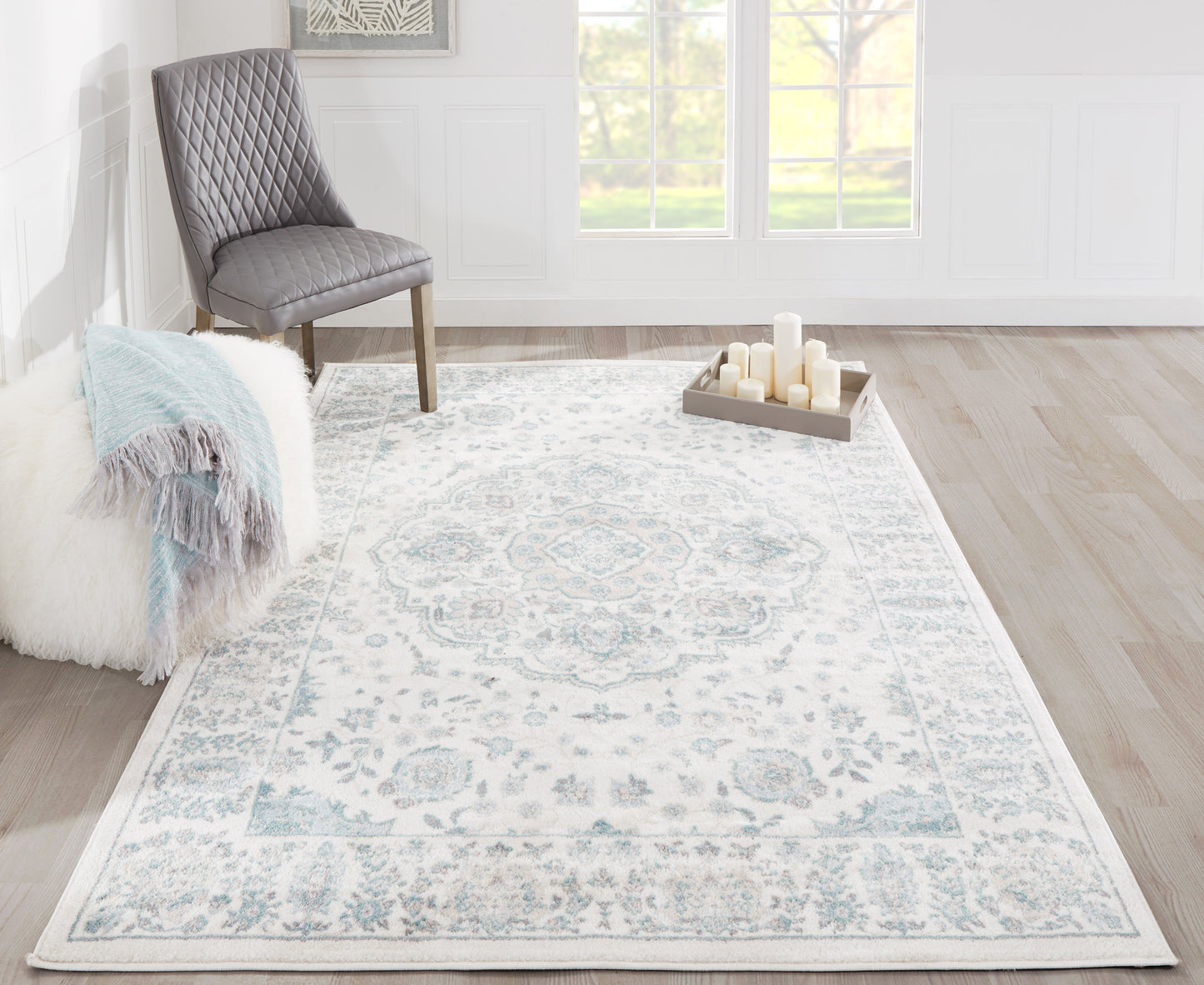 Momeni Brooklyn Heights Ivory Traditional