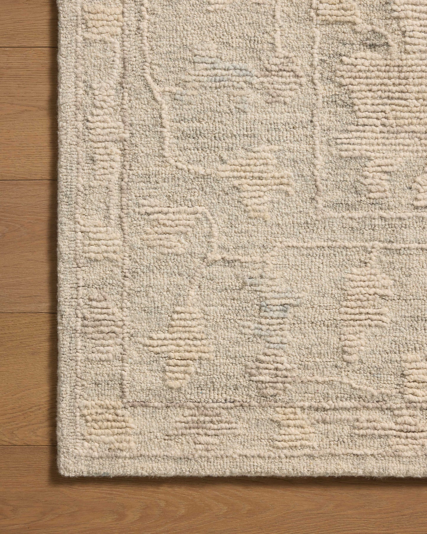 Loloi Cynthia Sky Natural Contemporary