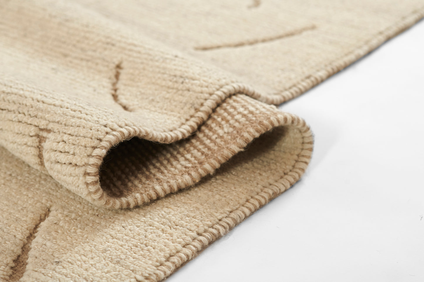 Momeni Delbar Ivory Contemporary