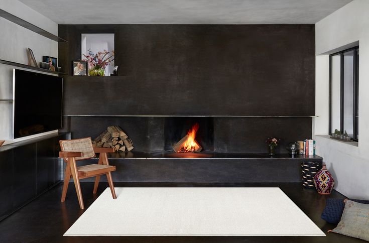 Dynamic Rugs Quin 41008 Ivory Solid Machine-Made Rug