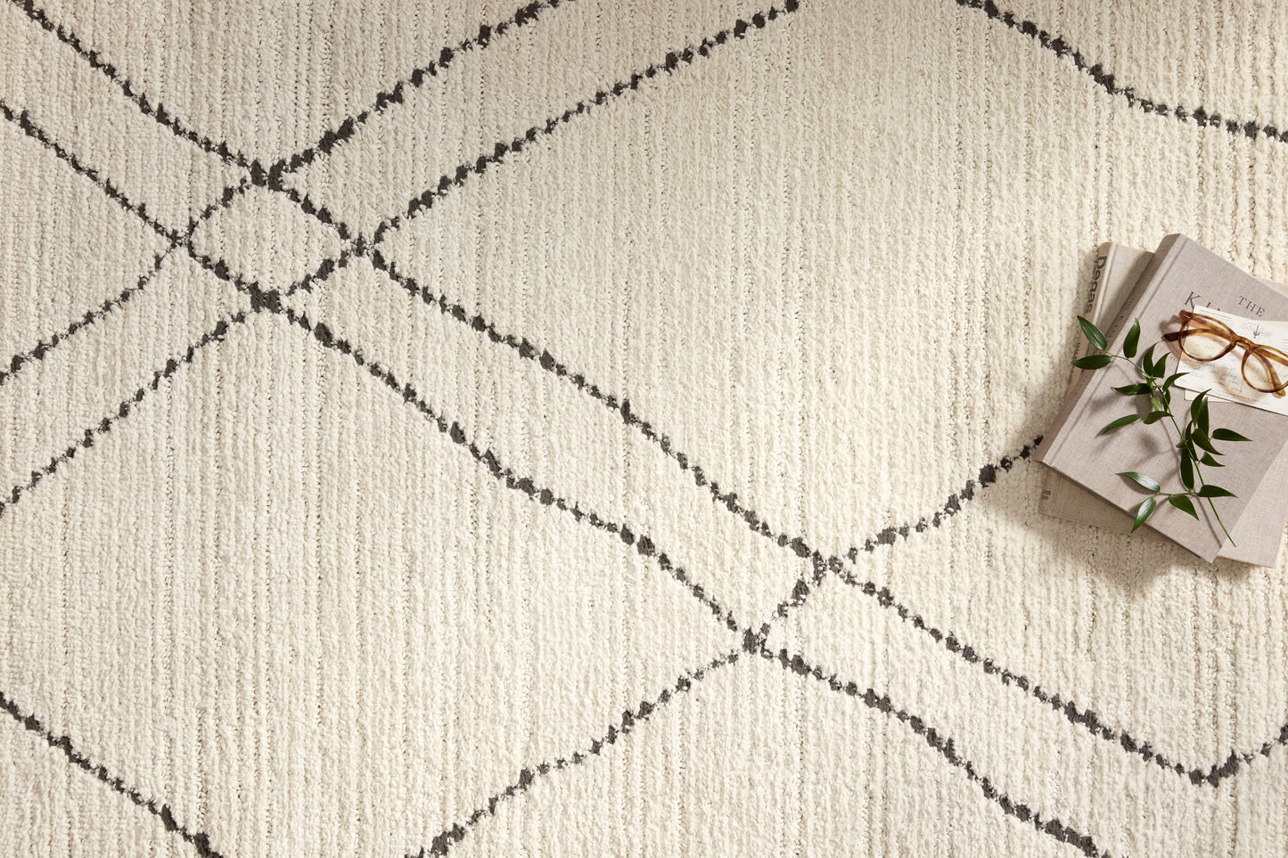 Loloi II Fabian Ivory Charcoal Transitional