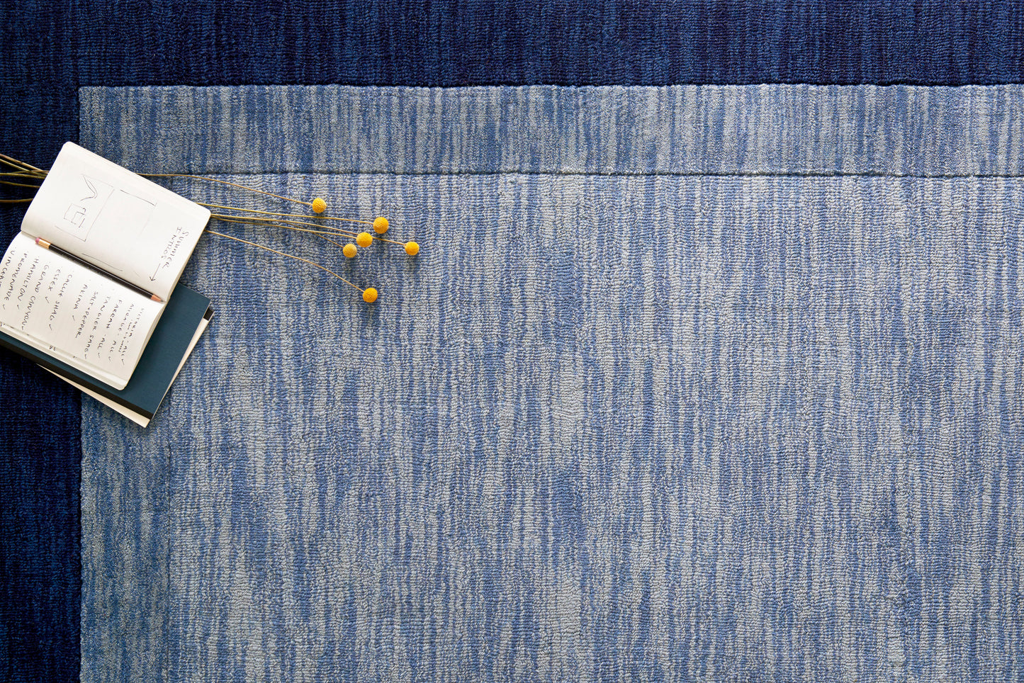 Loloi Hamilton Navy Transitional