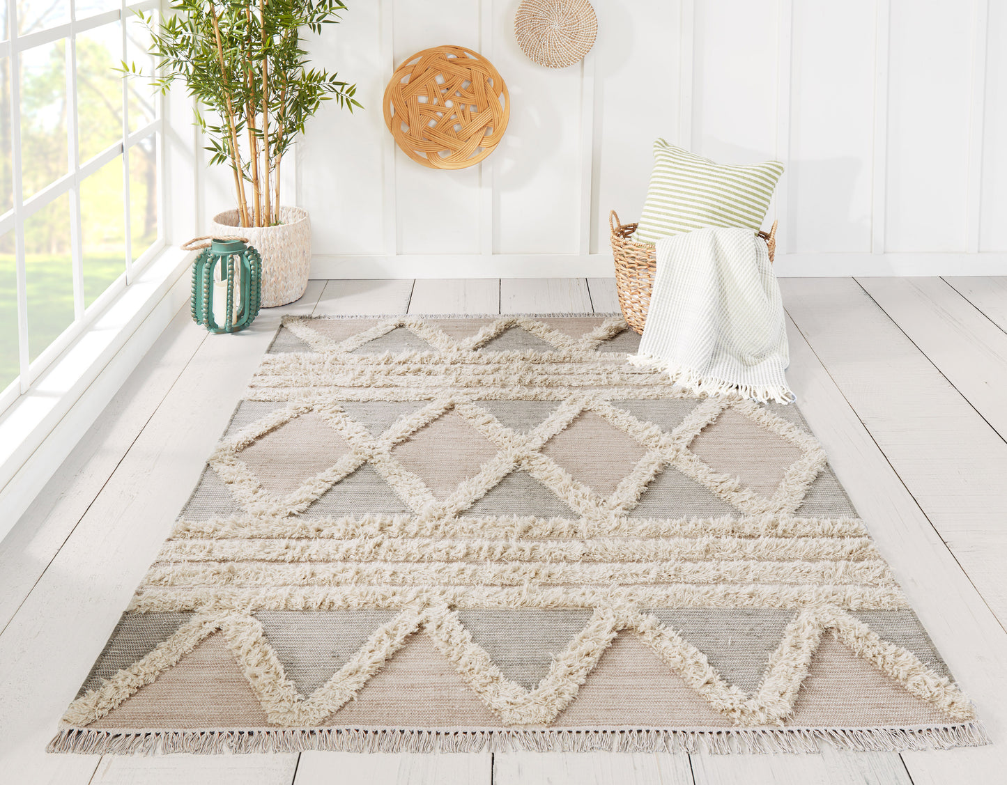 Momeni Harper Beige Contemporary