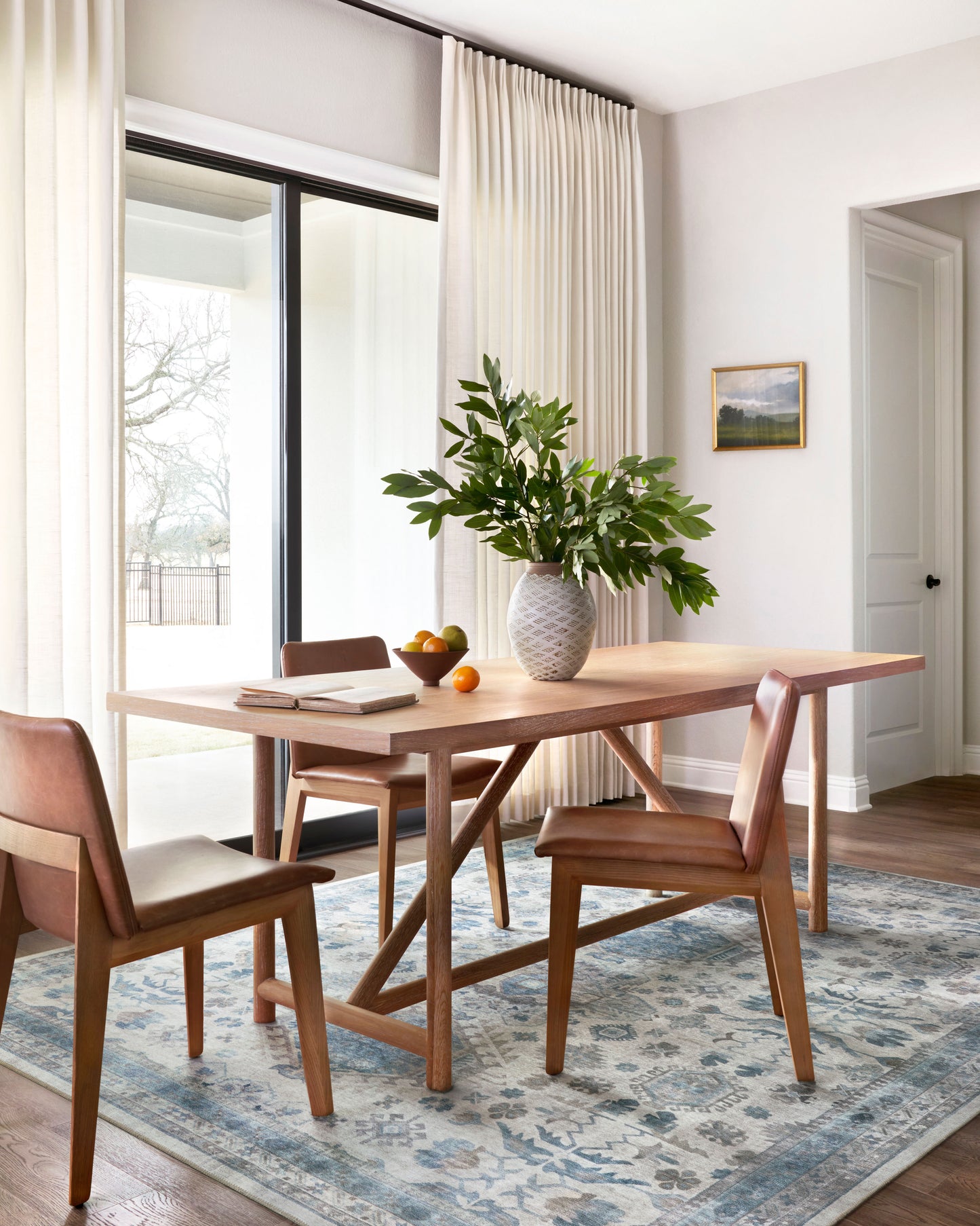 Loloi II Heidi Ivory Ocean Traditional