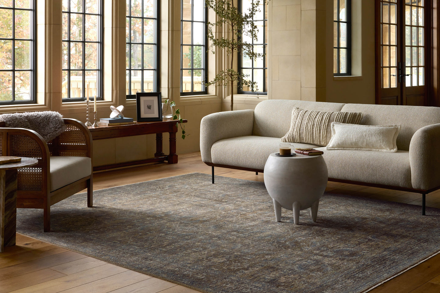 Loloi Heritage Lagoon Tobacco Traditional