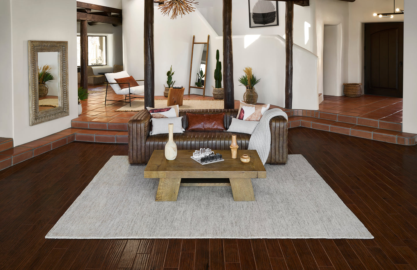 Momeni James Natural Contemporary