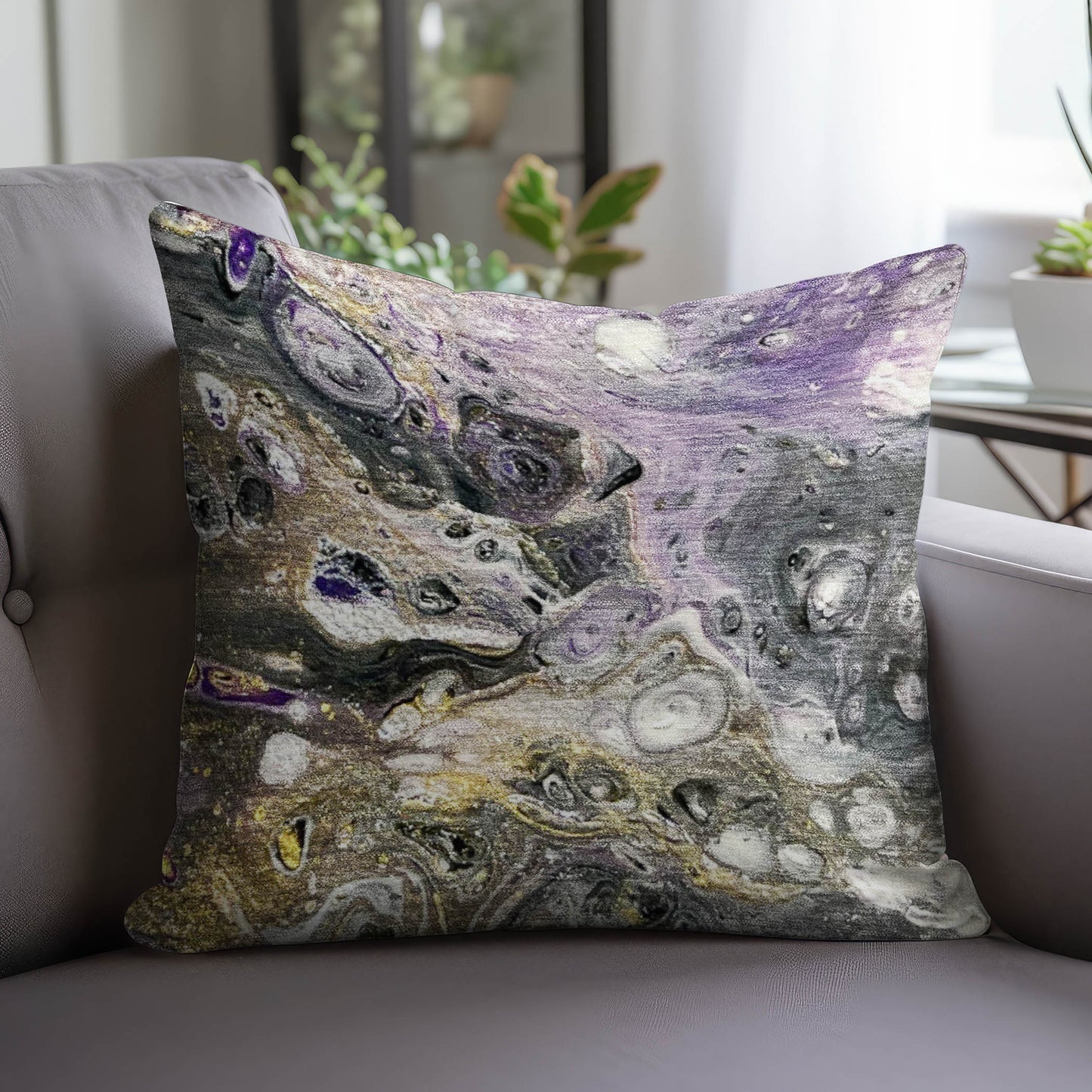 Dalyn Rugs Kikiamo Majesty Contemporary