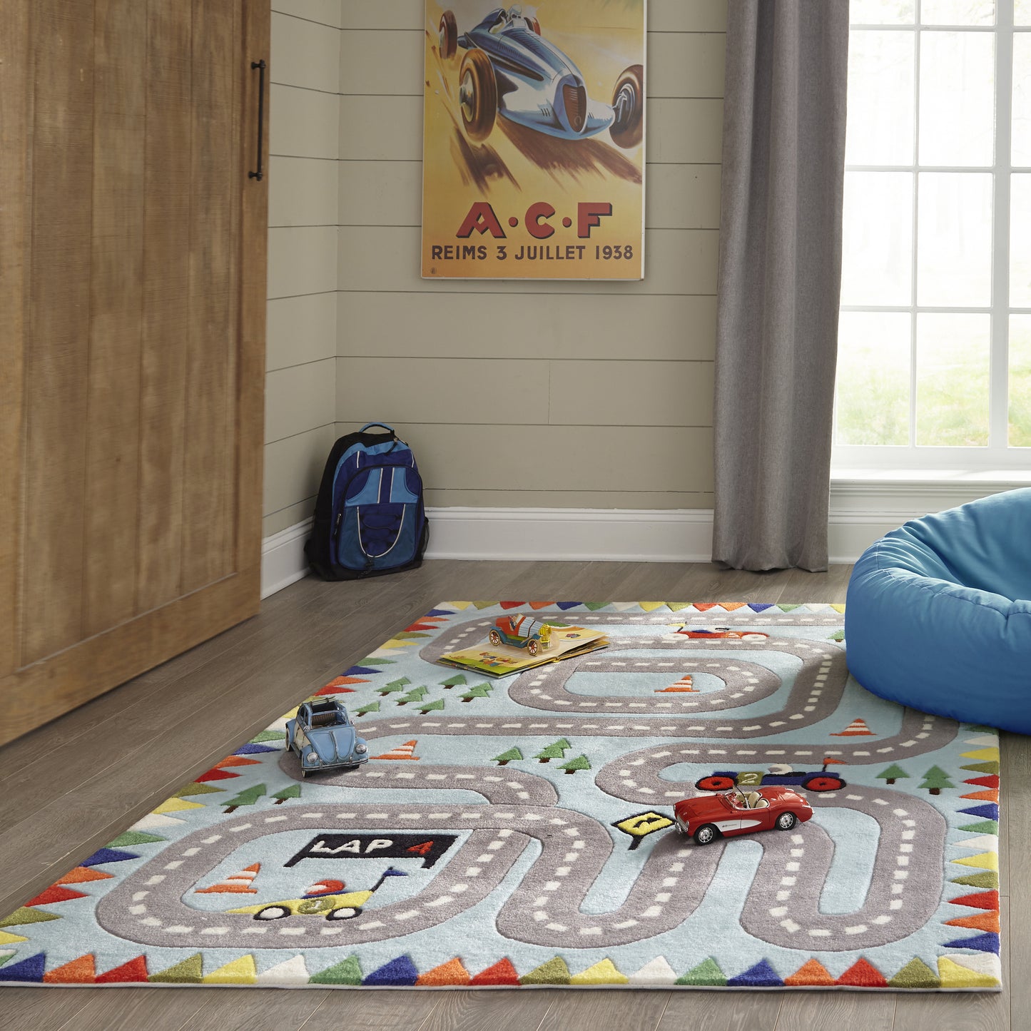 Momeni Lil Mo Whimsy Light Blue Contemporary