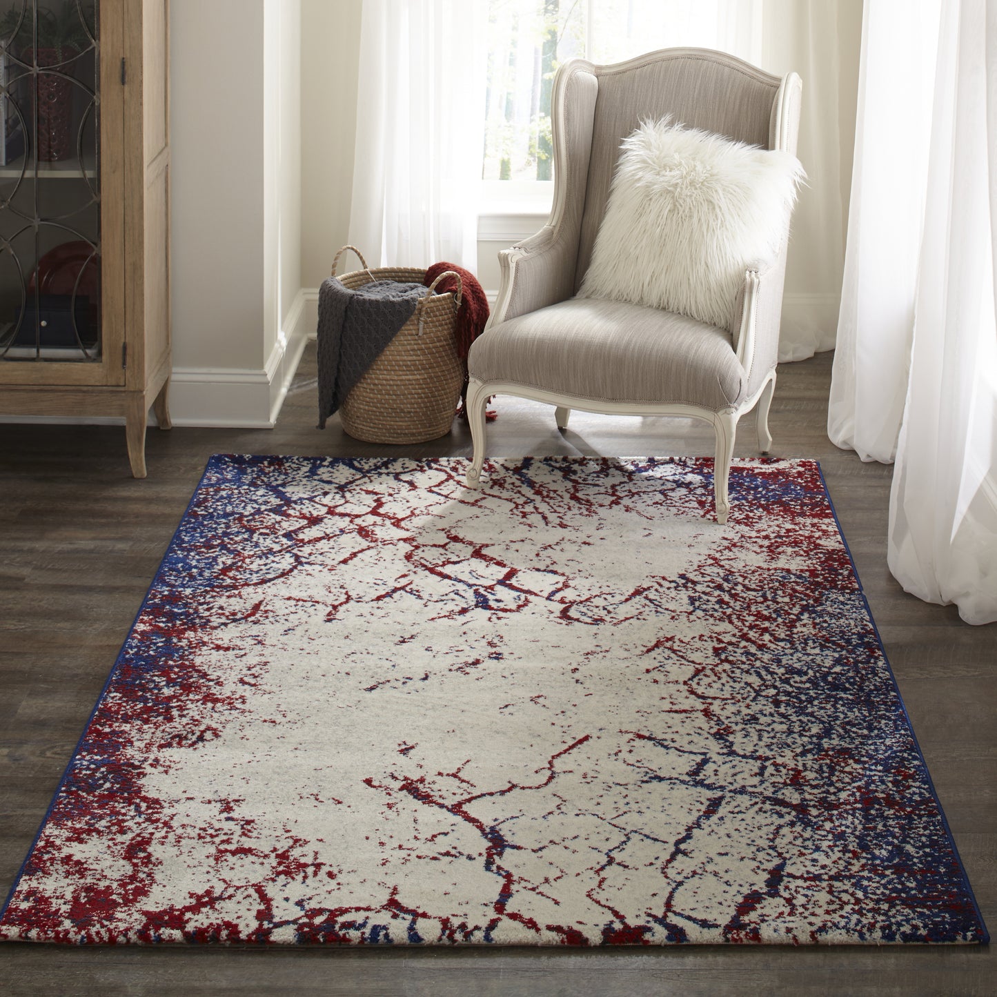 Momeni Loft Navy Transitional
