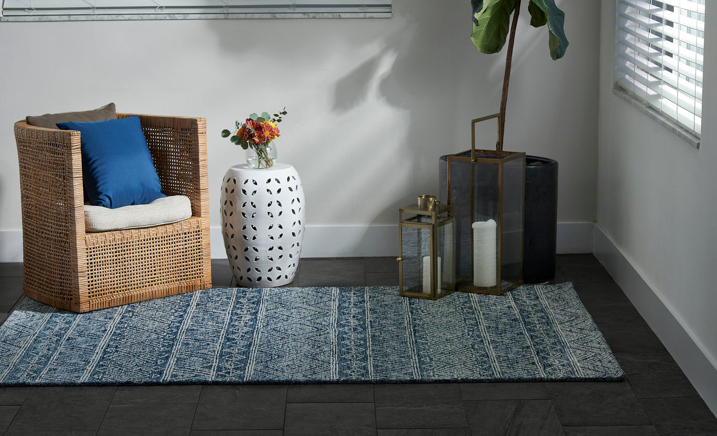Momeni Mallorca Denim Contemporary