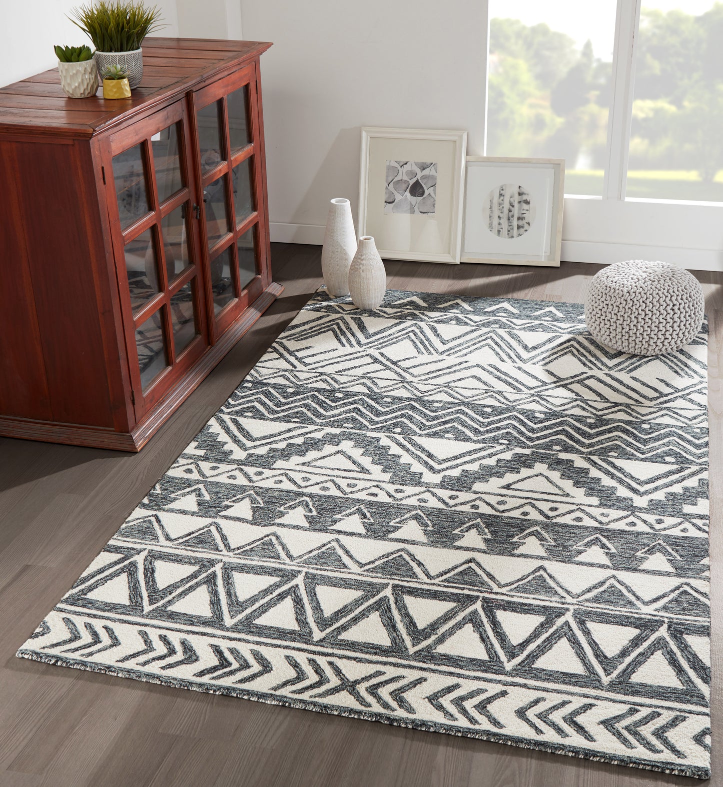 Momeni Mallorca Charcoal Contemporary