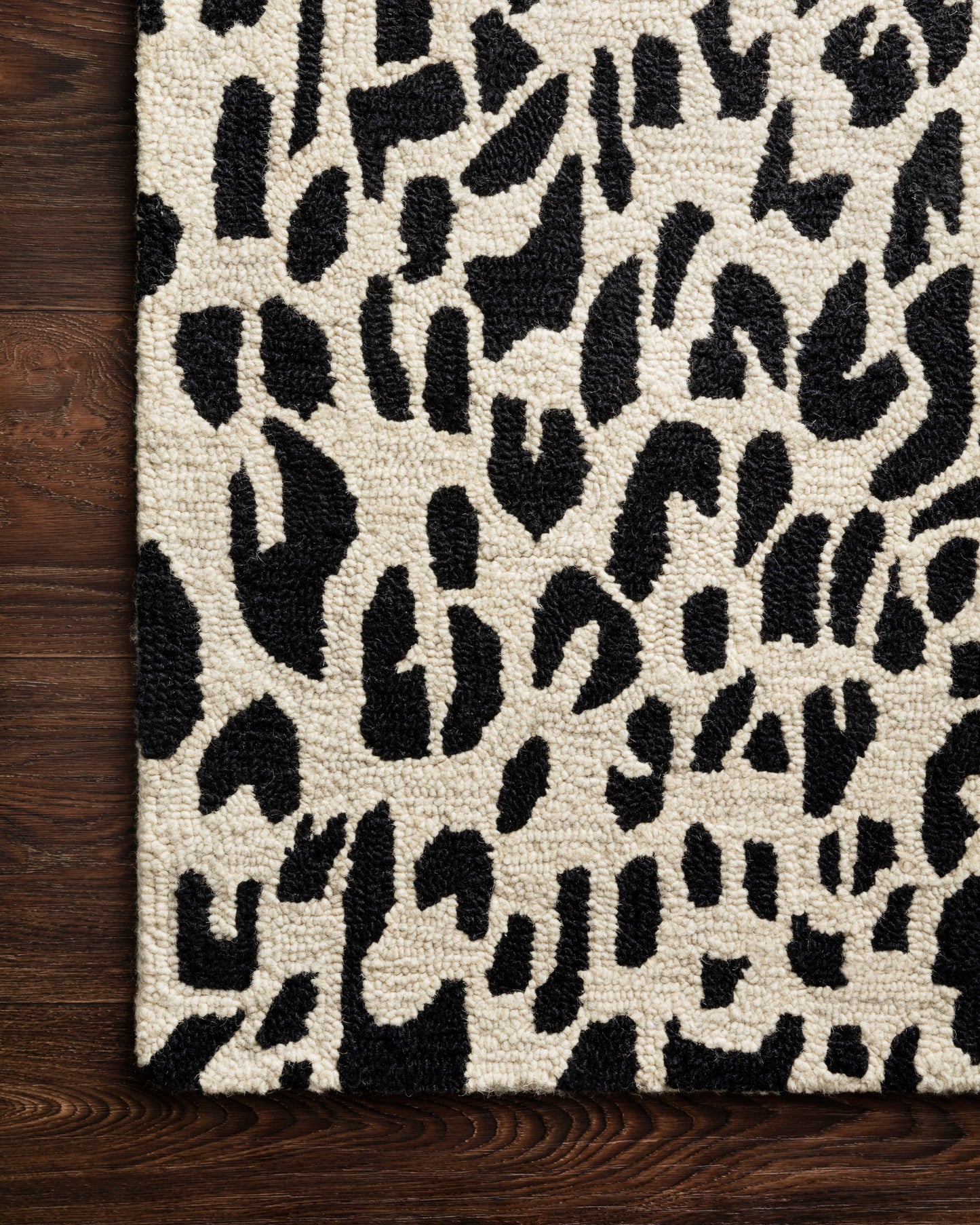 Loloi Masai Black Ivory Contemporary