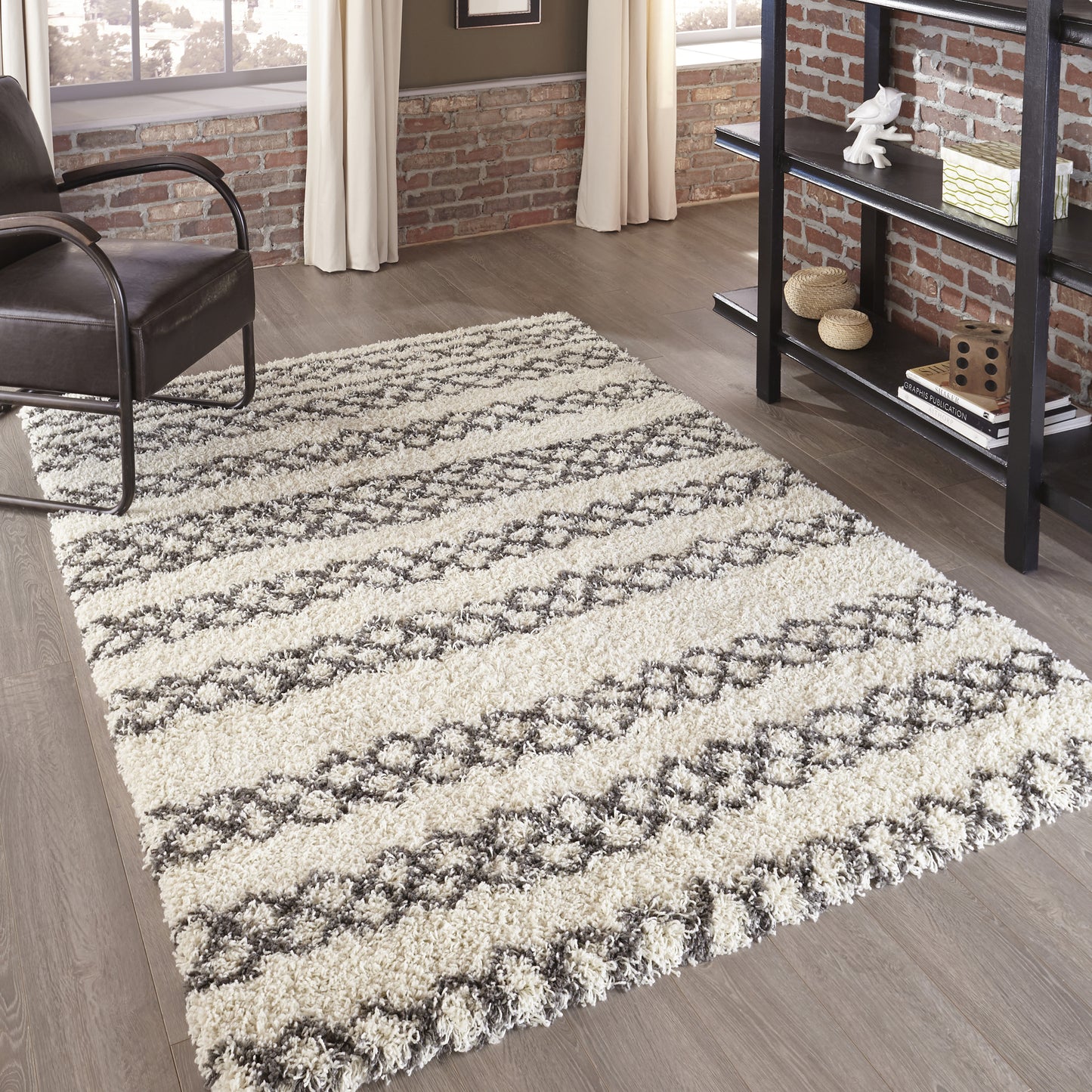 Momeni Maya Ivory Contemporary