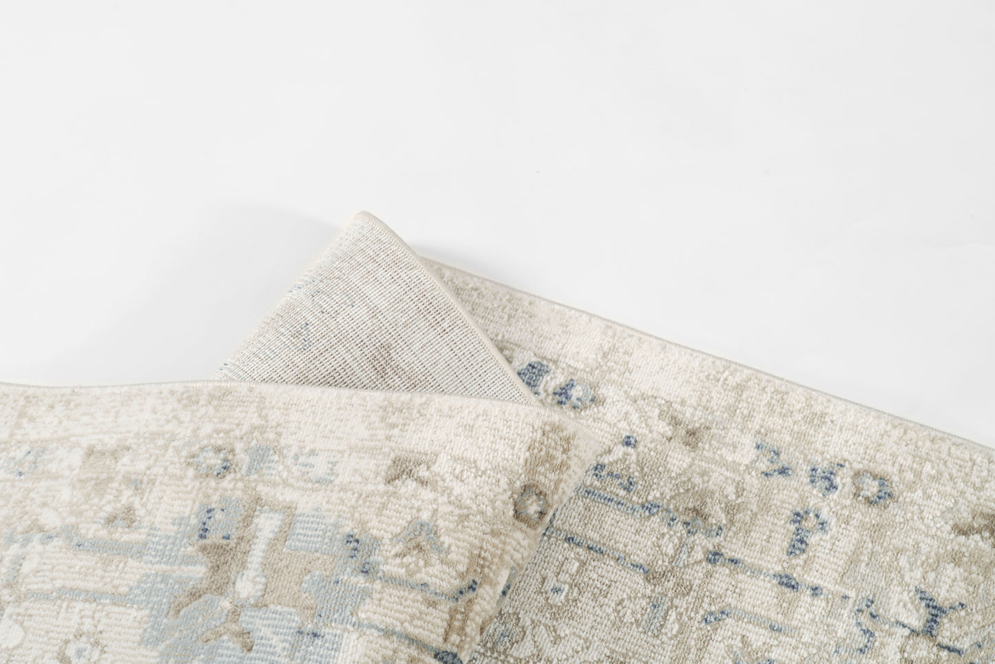 Momeni Menlo Blue Traditional