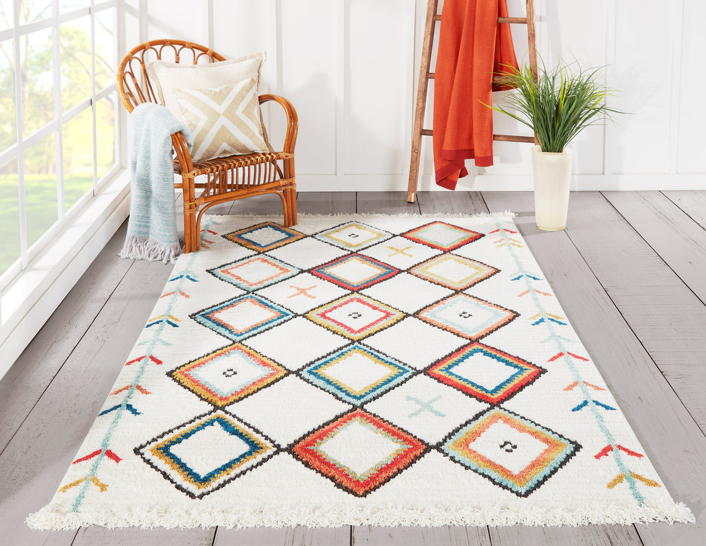 Momeni Monaco Multi Contemporary