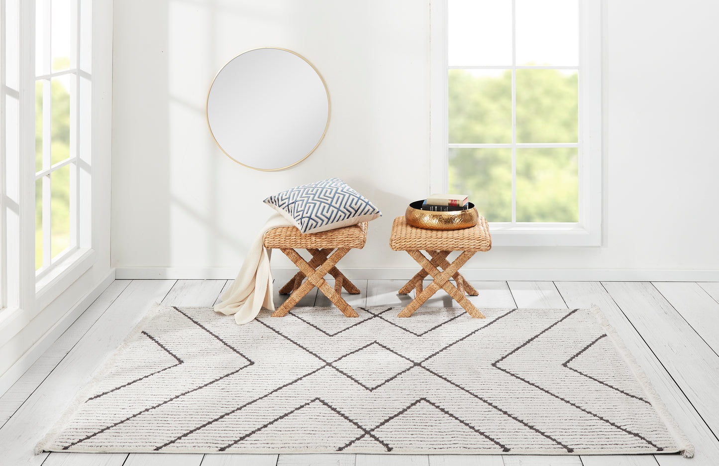 Momeni Monaco Ivory Contemporary