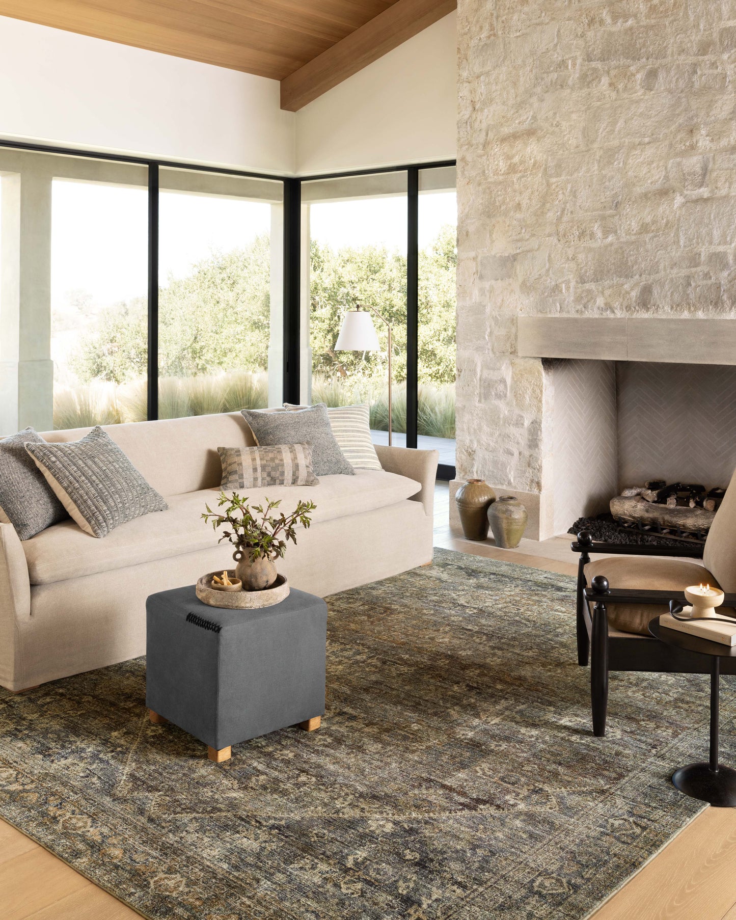 Amber Lewis x Loloi Morgan Spice Lagoon Traditional