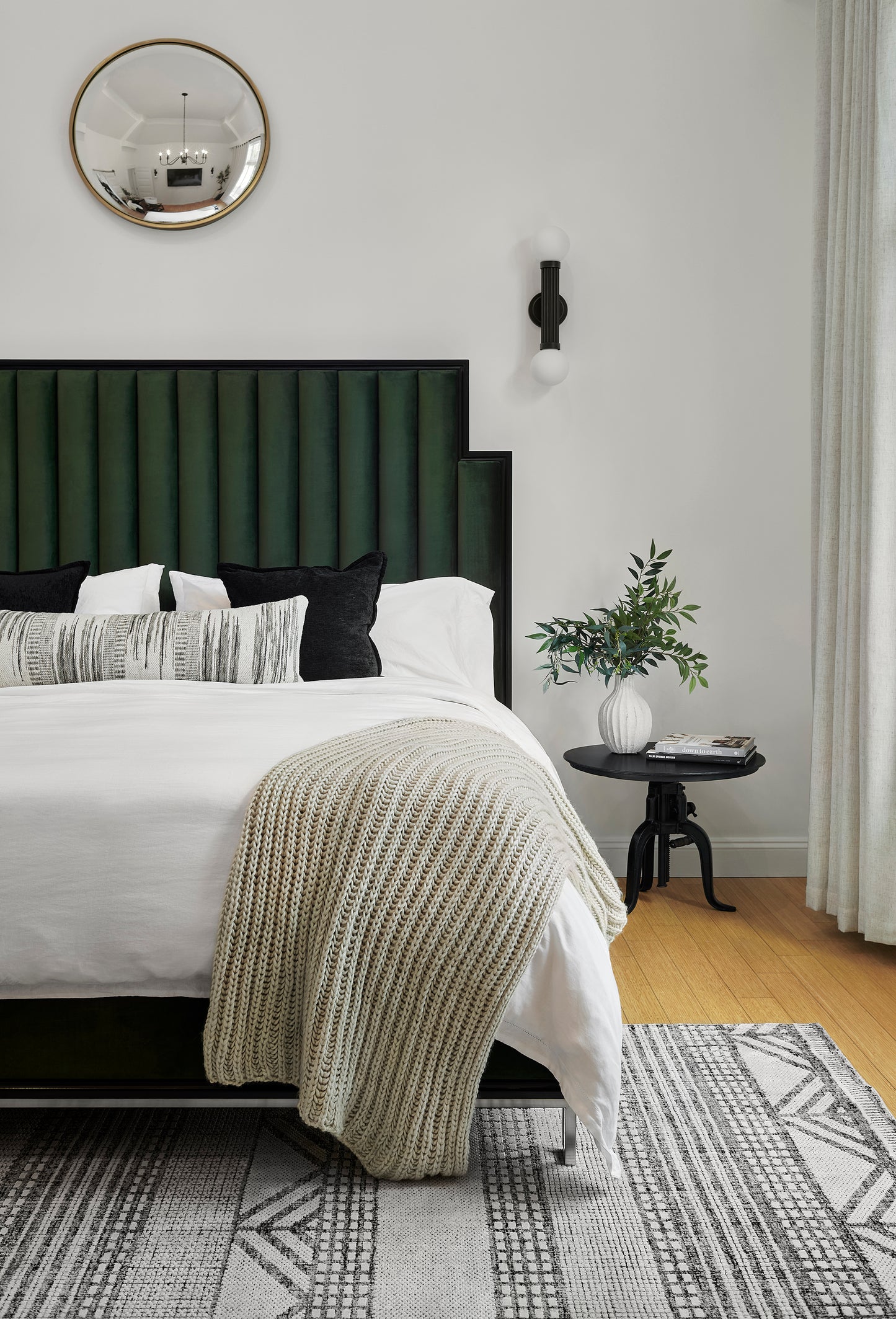 Momeni Noho Sand Contemporary