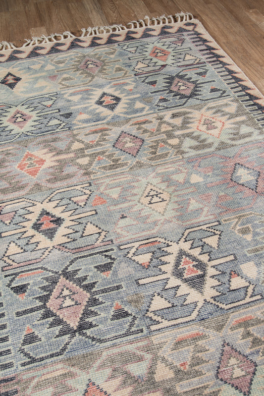 Momeni Nomad Blue Traditional