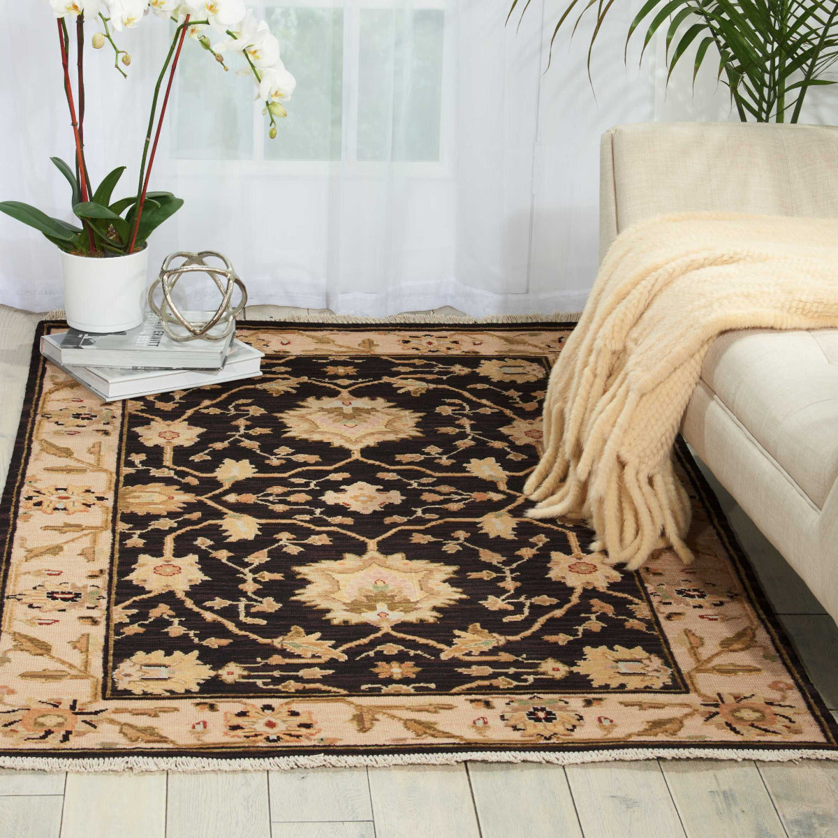 Nourison Home Suf I Noor SF05 Black Woven Rug