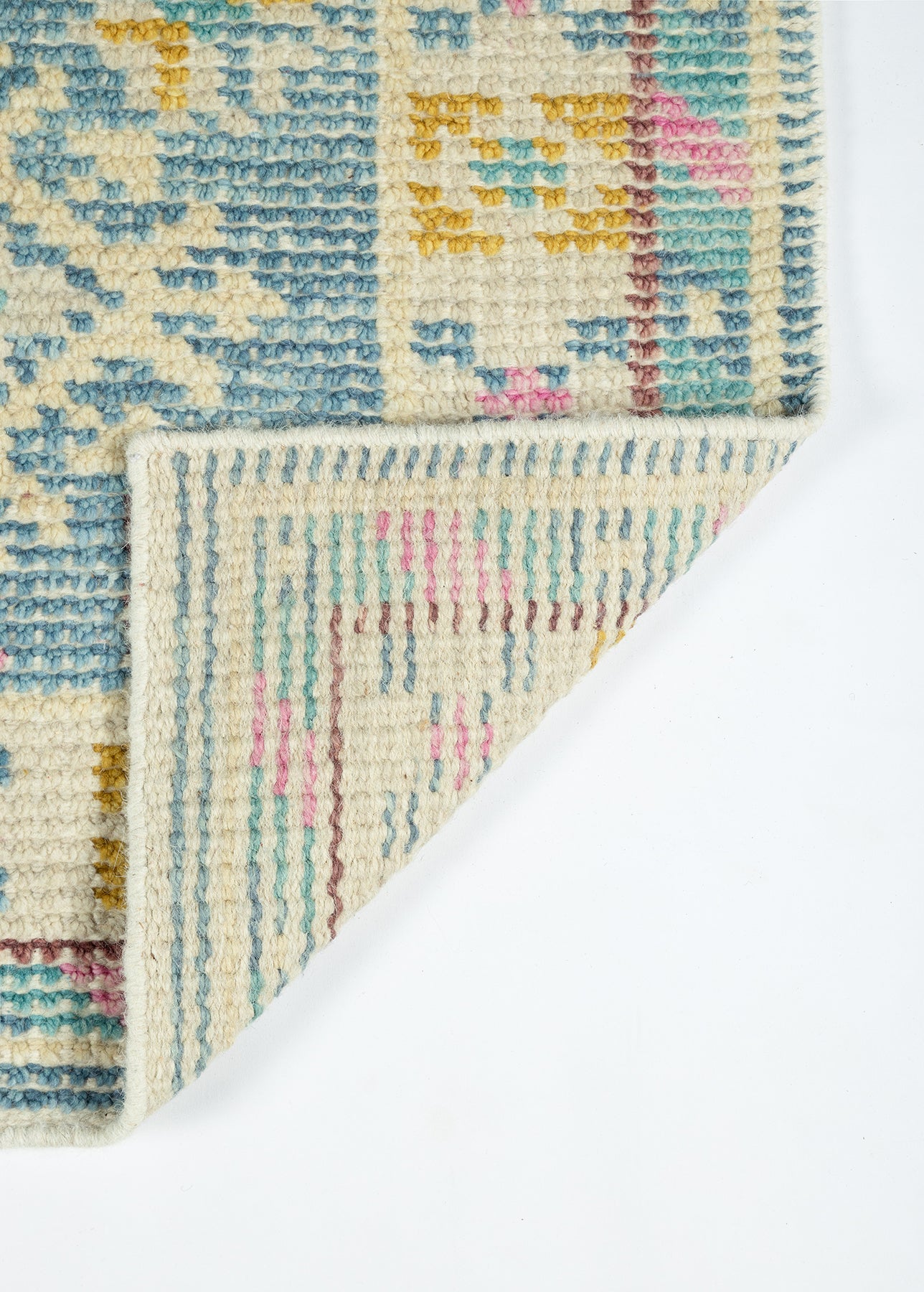 Momeni Ophelia Multi Traditional