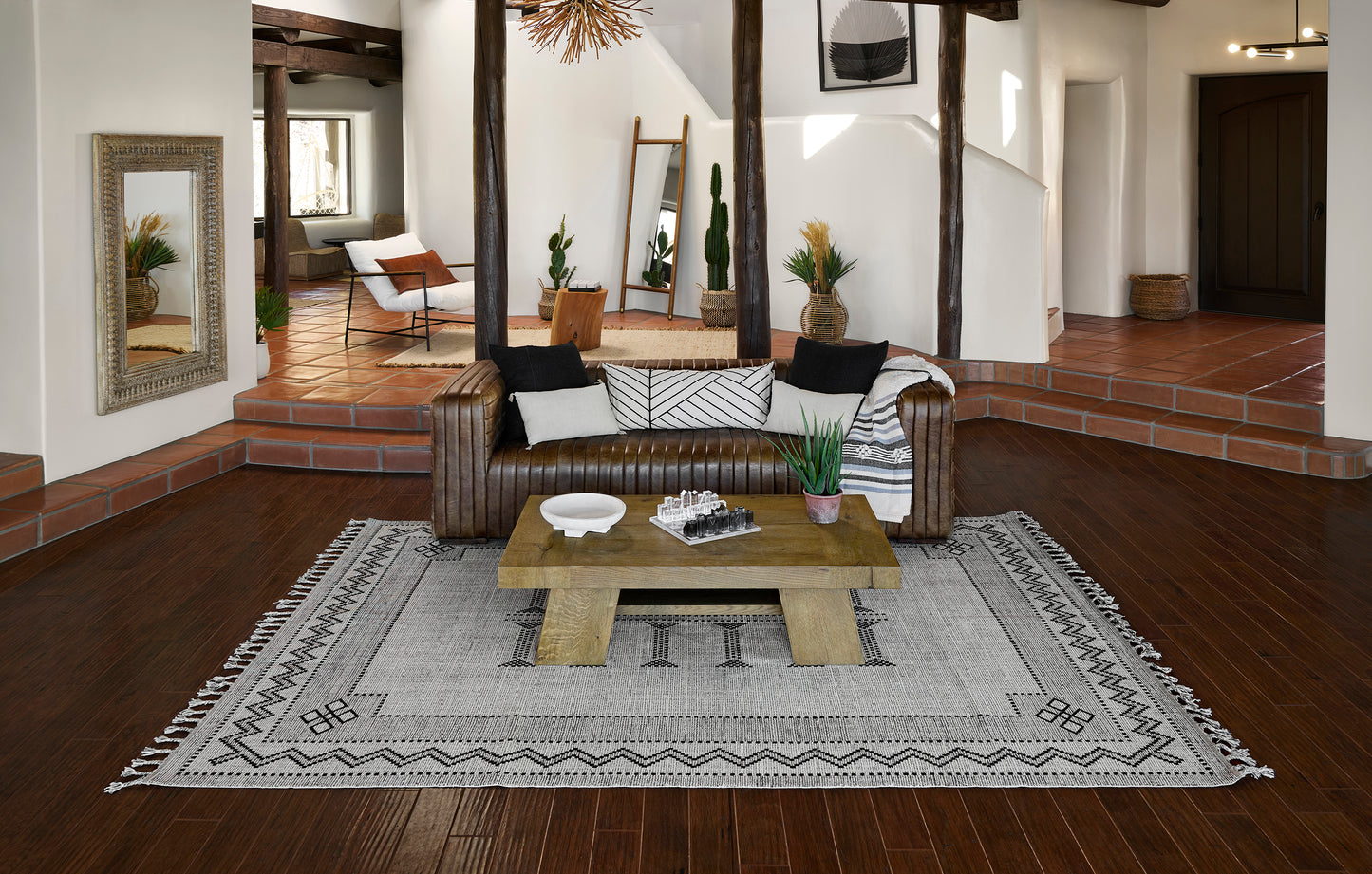 Momeni Rabat Black Contemporary