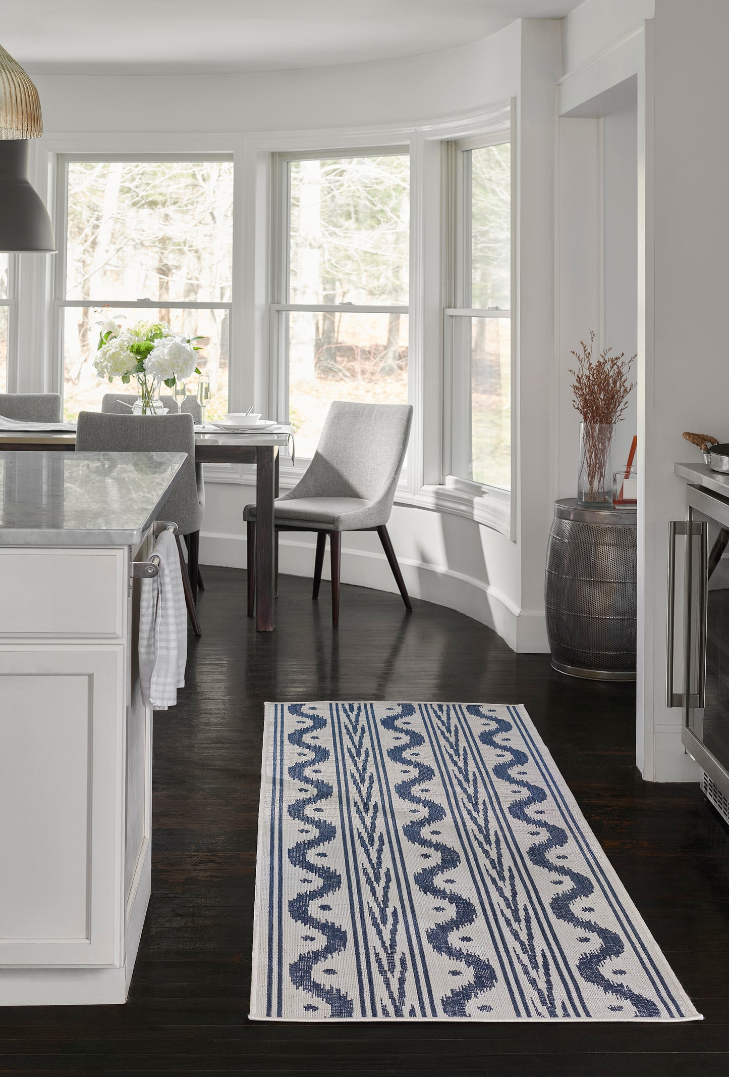 Momeni Riviera Blue Transitional