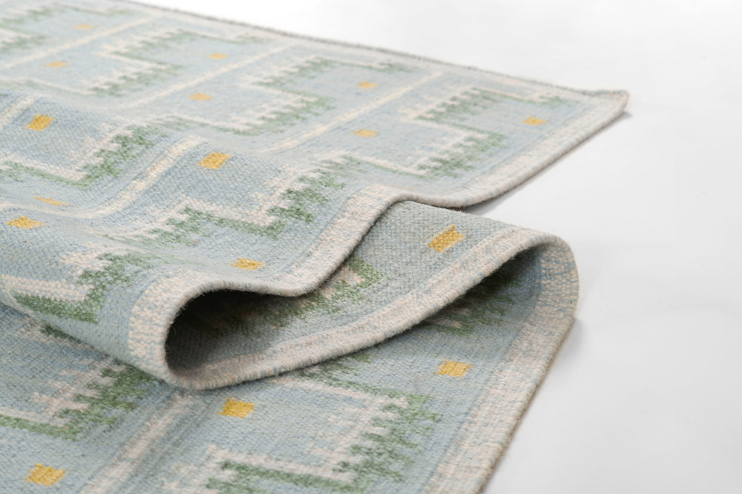 Momeni Scandi Blue Contemporary