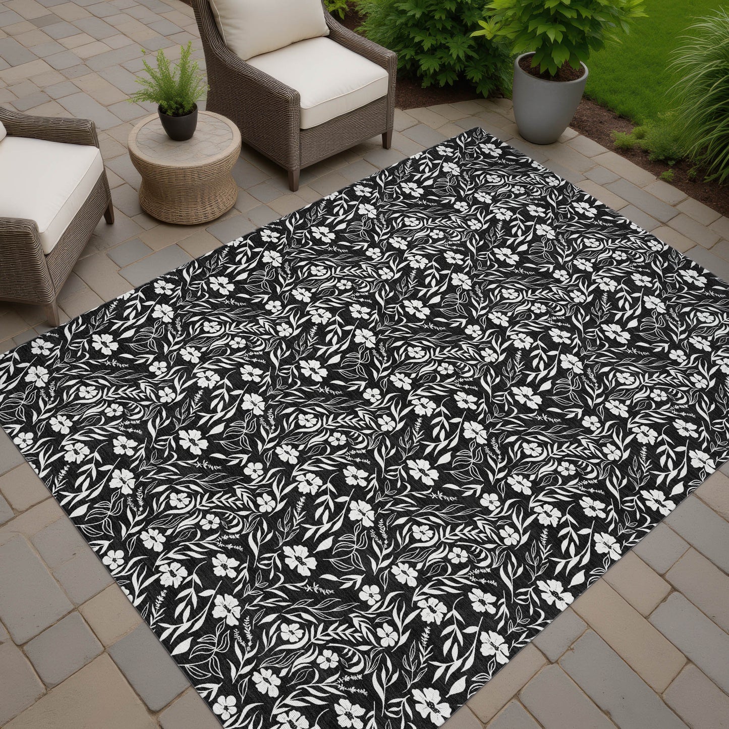 Dalyn Rugs Soft Essentials Black Transitional