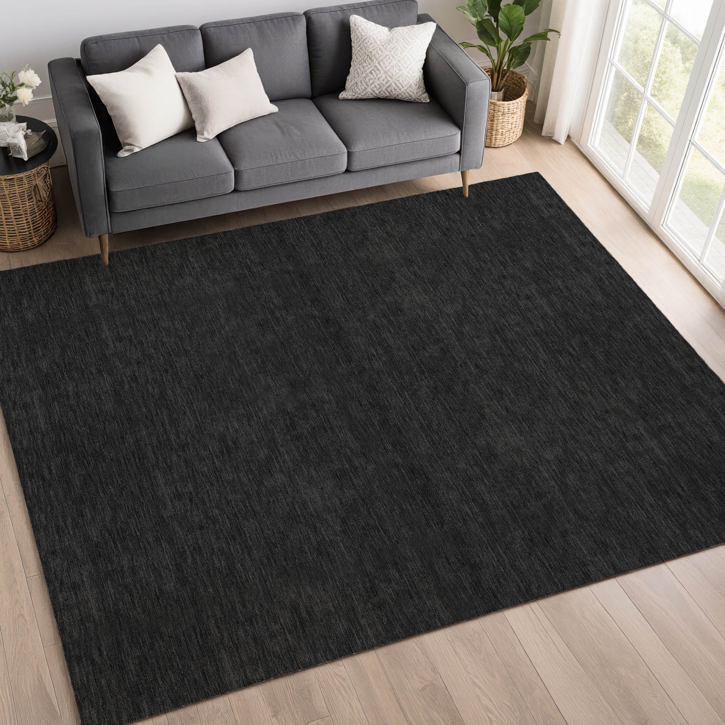 Dalyn Rugs Soft Essentials Black Transitional